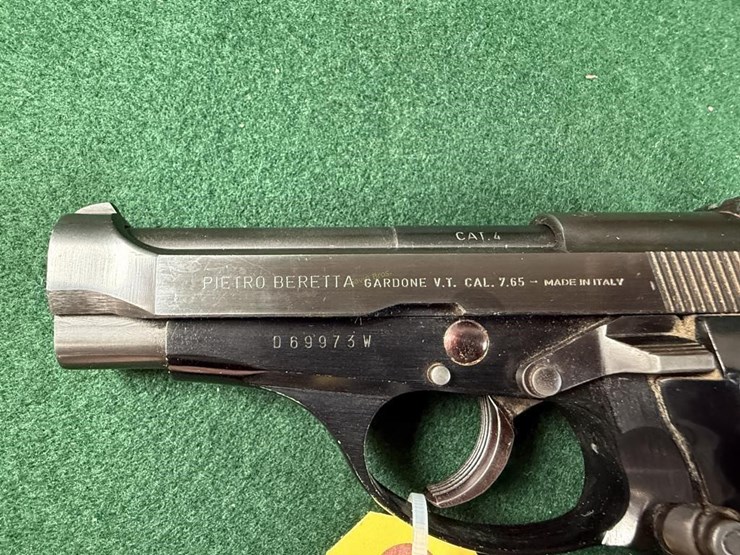 beretta-mdl.81-32acp-pistol-image-7