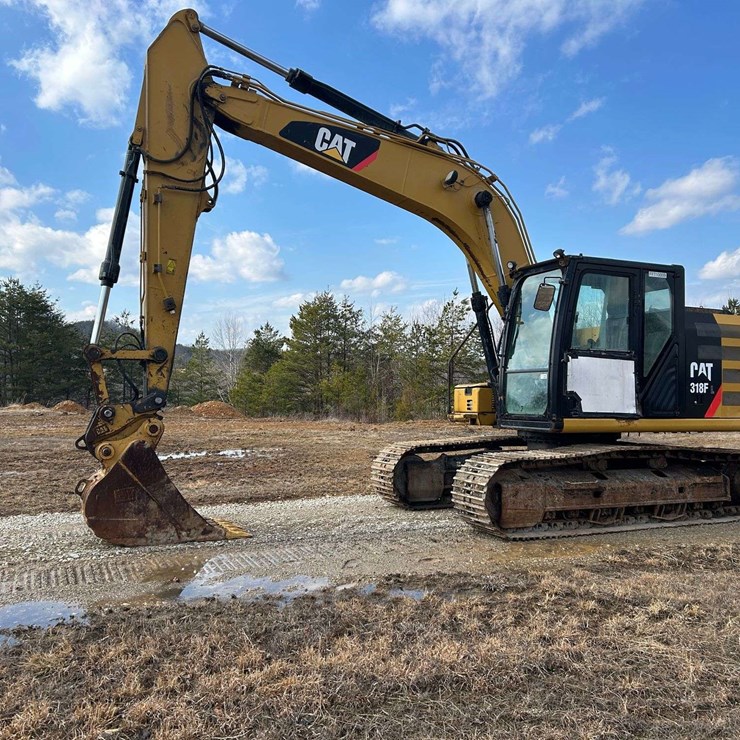 2017 CATERPILLAR 318FL