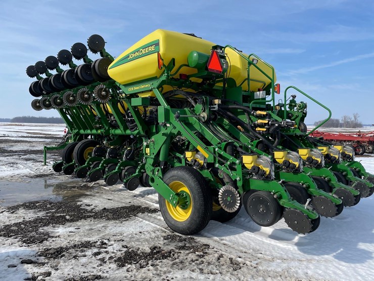 2013-john-deere-1790-ccs-image-7