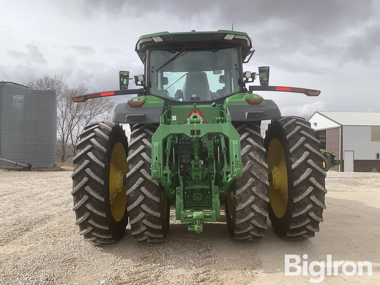 2021-john-deere-8r-340-image-6