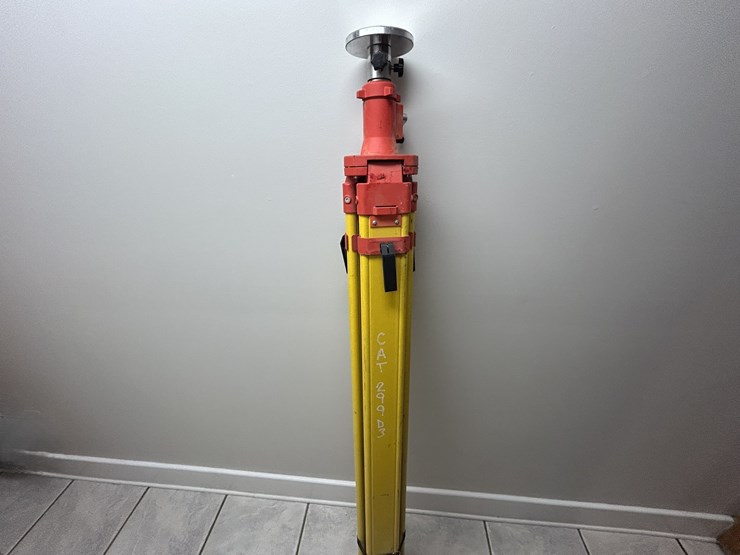 2022-caterpillar-299d3-image-38