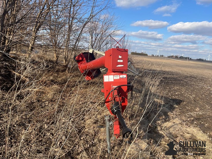buhler-farm-king-swing-away-auger-image-2