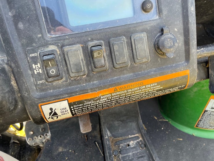 john-deere-gator-image-18