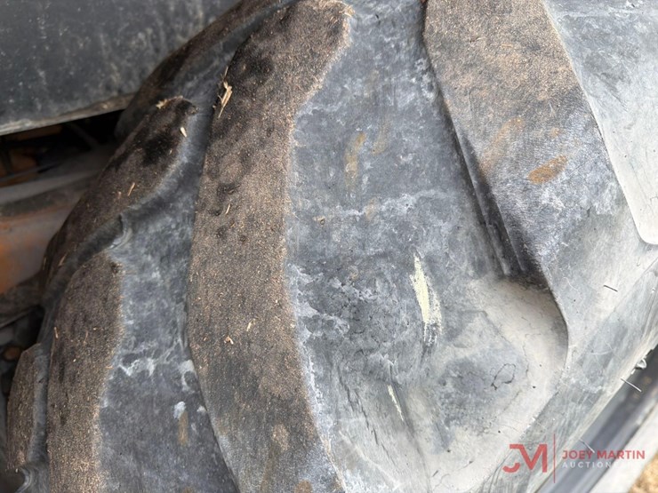 2021-case-586h-image-14