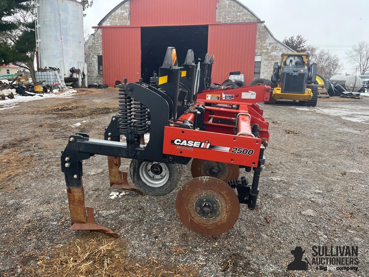 2015-case-ih-2500-image-4