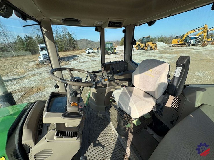 john-deere-6330-image-43