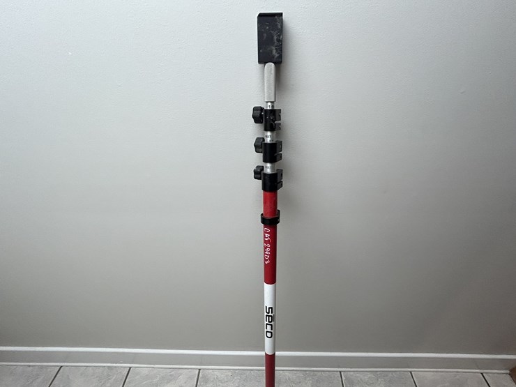 2022-caterpillar-299d3-image-37