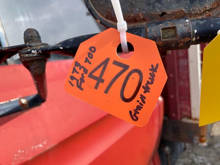 1973-ford-f700-image-2