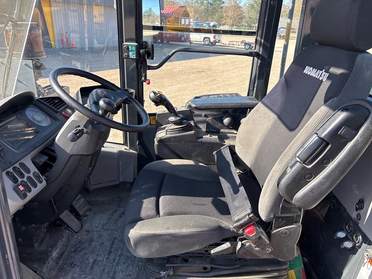 2023-komatsu-wa320-8-image-20