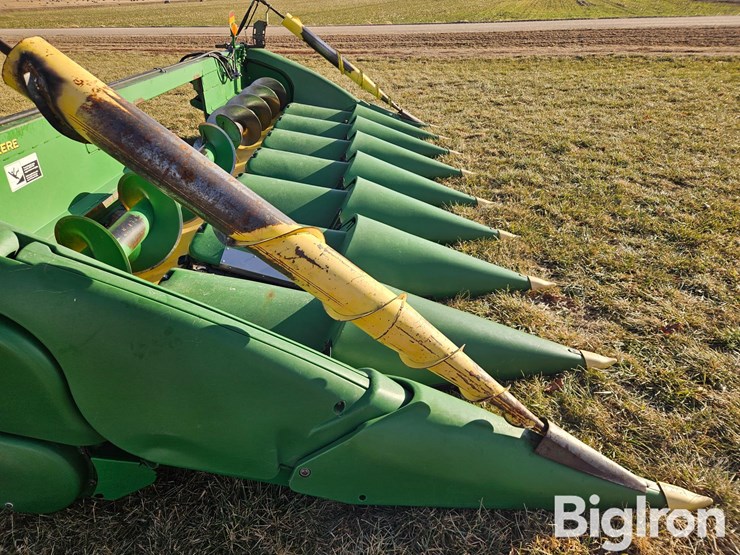 2008-john-deere-608c-image-19