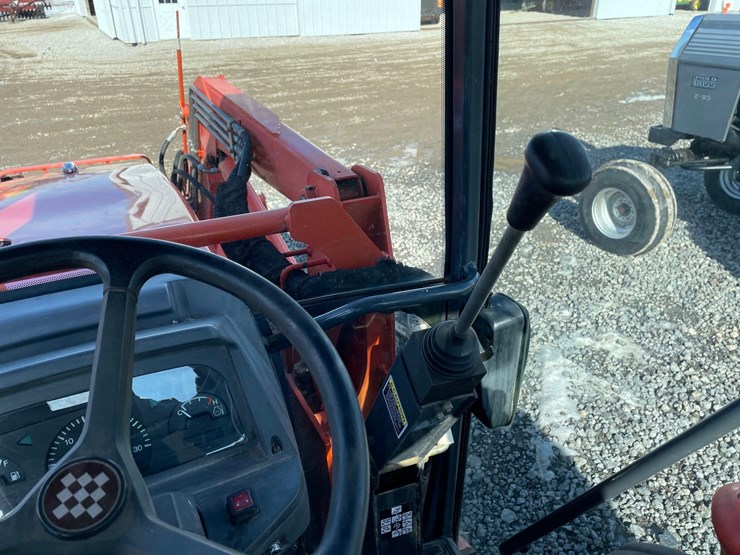 2003-kubota-m9000dtc-image-27