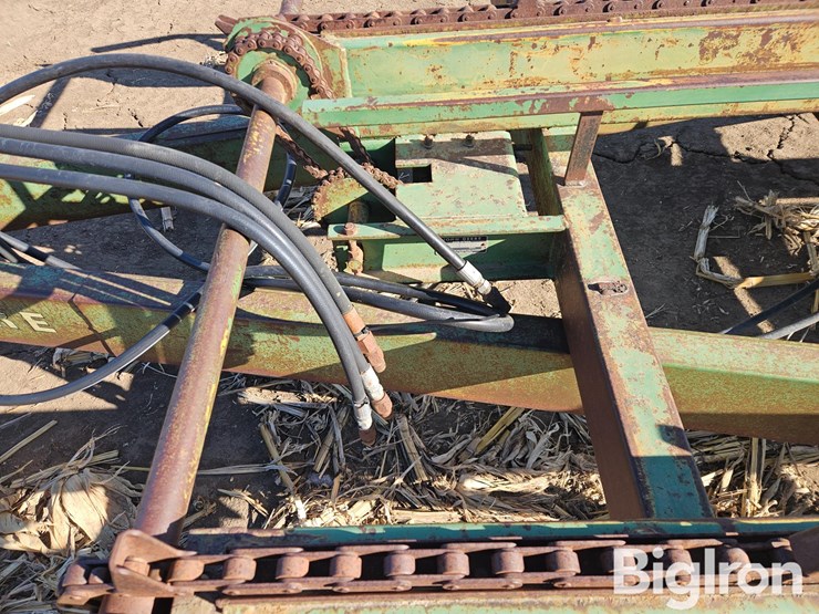 john-deere-200-image-18