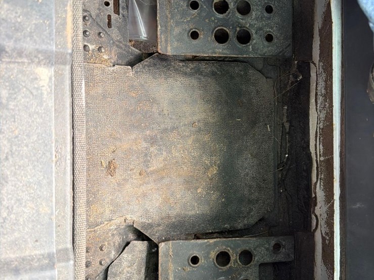 2015-bobcat-t770-image-27