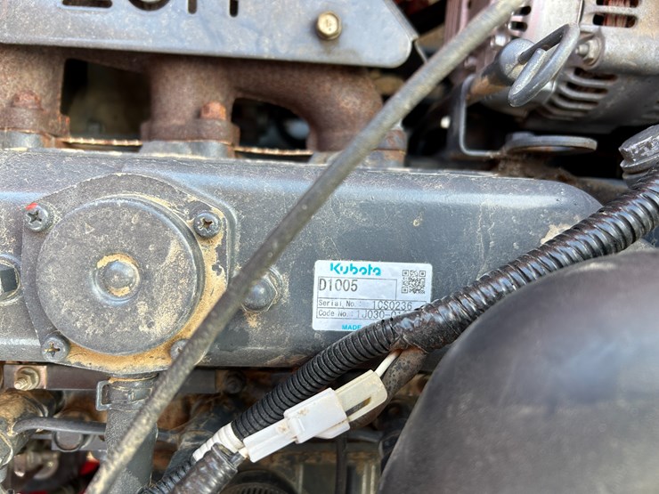 2013-kubota-bx2670-image-12