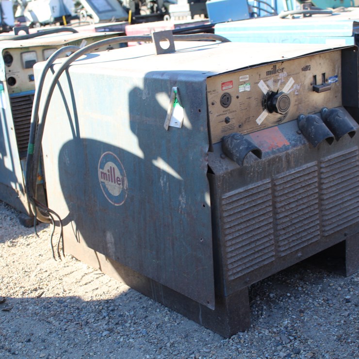 #3484 • MILLER WELDER