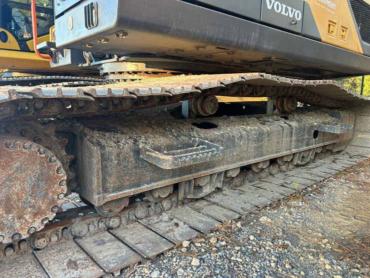 2019-volvo-ec250e-lr-image-6