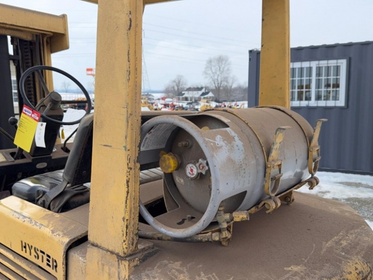 hyster-model-80,-sn#-255464-fork-lift,-lp-cushion-tire-3-mast-42"-forks-9550lb-cap-2082hrs-image-5