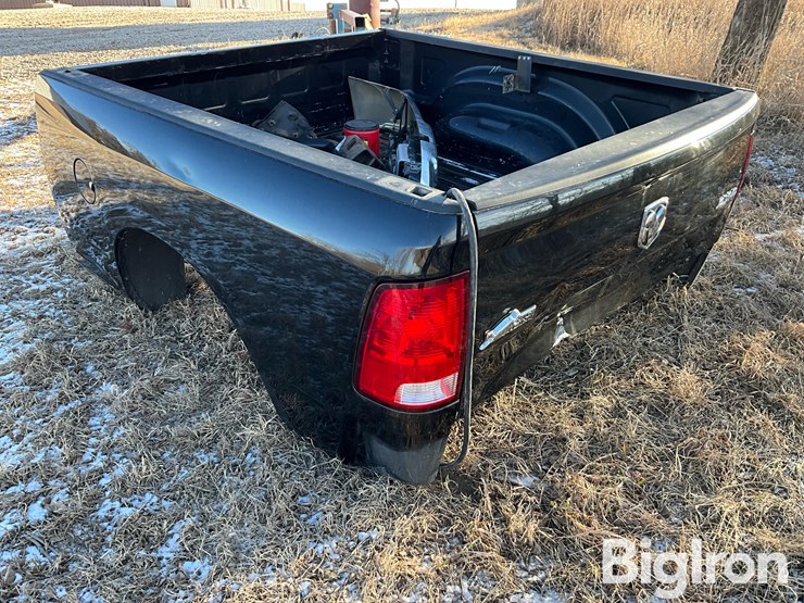 2016-ram-2500-hd-image-7