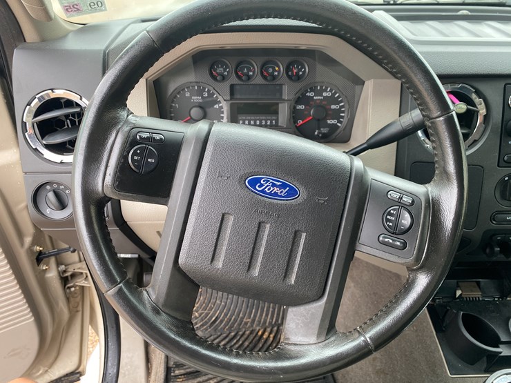 2009-ford-f250-image-10