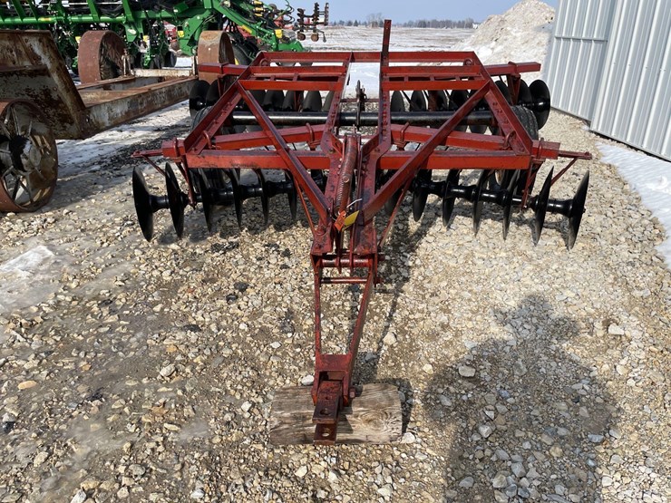 case-ih-370-image-10