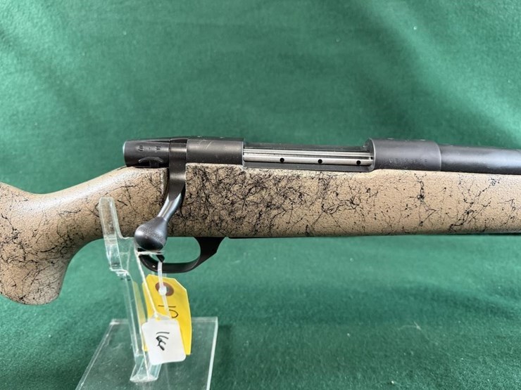weatherby-vanguard-375-h&h-mag-rifle-image-3