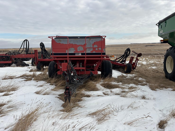 ji-case-8600-drill-image-24