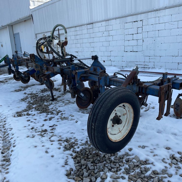 Tag #187, 9 shank Blue Jet anhydrous bar