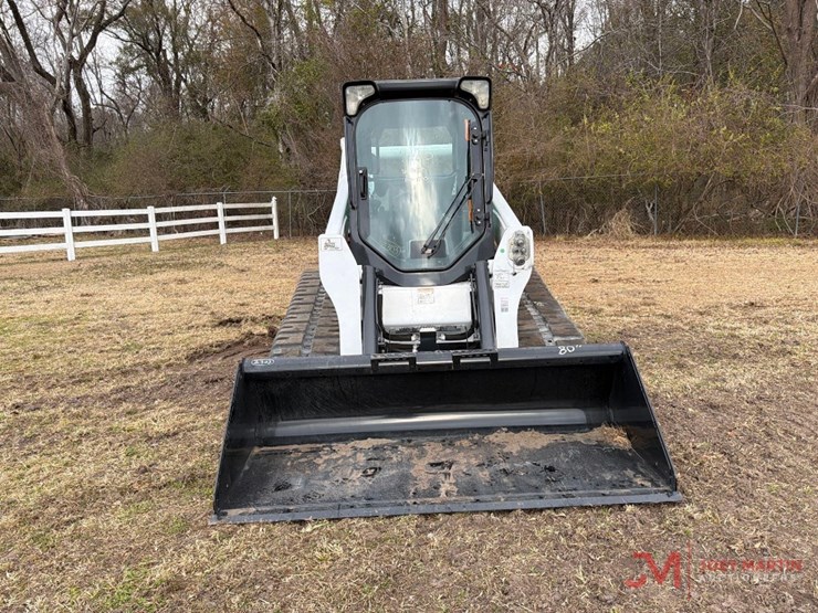2015-bobcat-t770-image-8