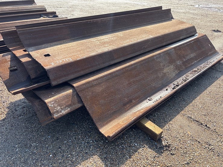 #2776-•-lot-of-(approx-78)-sheet-piling-10ft-image-4