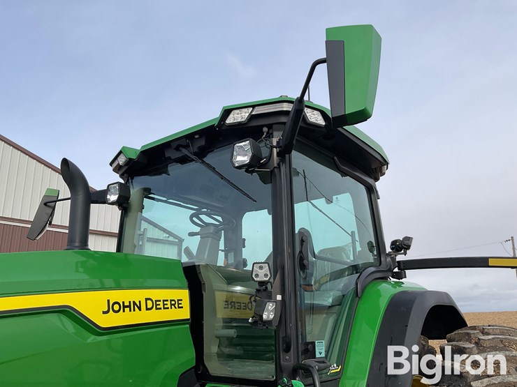 2021-john-deere-8r-280-image-11