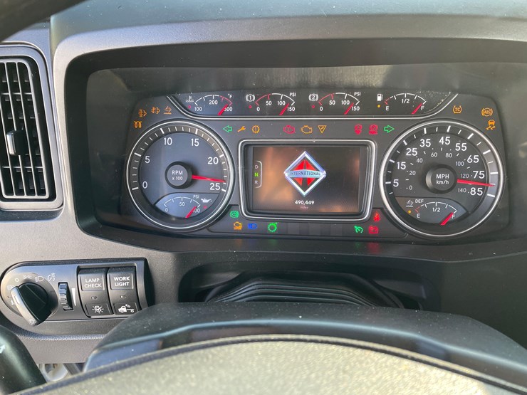 2020-case-ih-2020-image-26