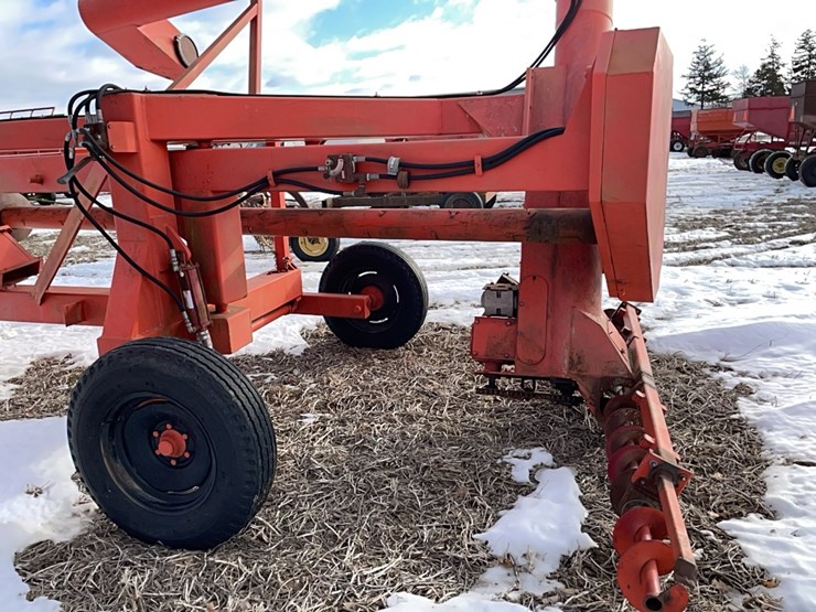 tag-#31,-homemade-grain-bag-unloader-image-8