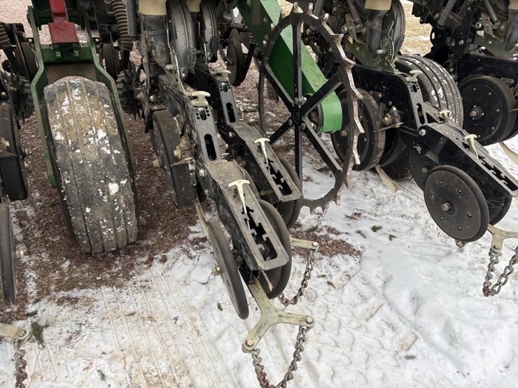 great-plains-yp425a-image-5