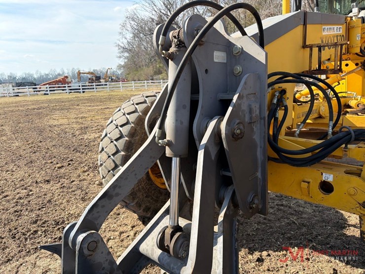 2006-volvo-g946-image-9