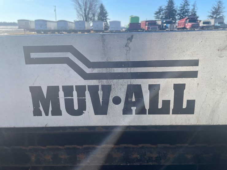 2016-muv-all-detach-image-3