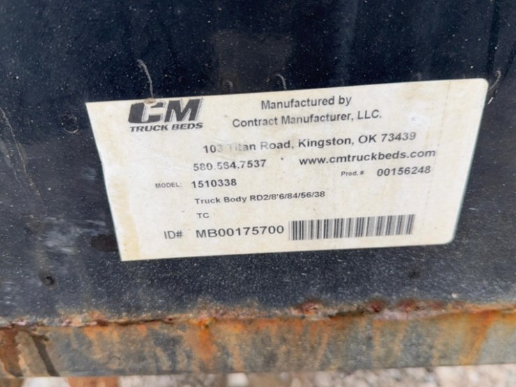 cm-model-1510338,-sn#-mb00175700-black-truck-bed-image-5