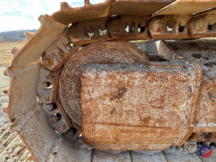 2017-caterpillar-318fl-image-52