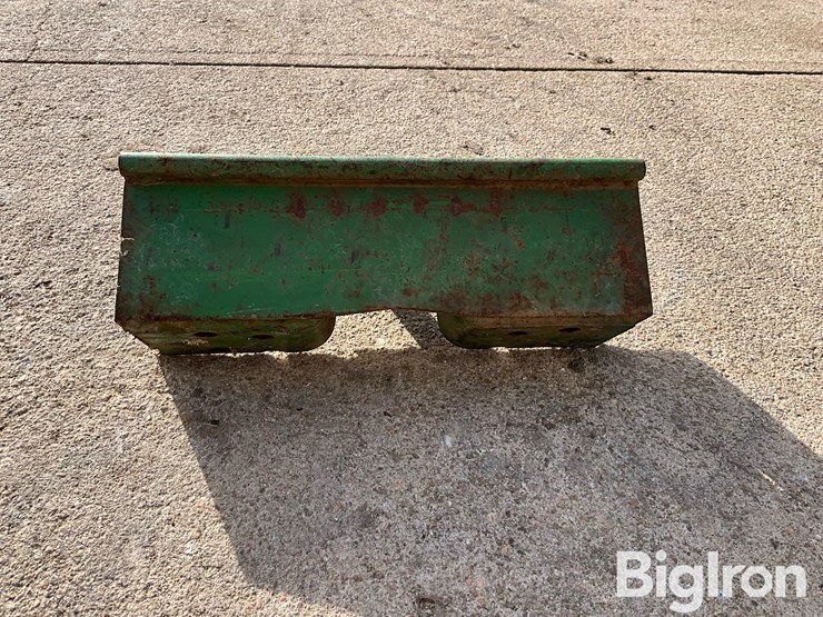 john-deere-tractor-front-weight-bracket-image-5