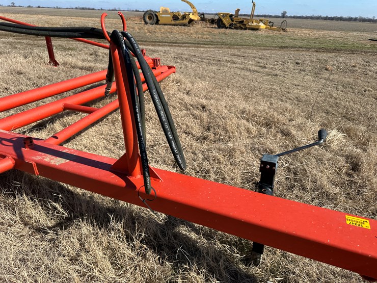 fair-oaks-18x52-image-41