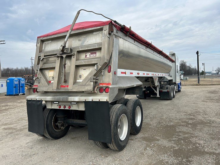 2015-travis-39-image-3