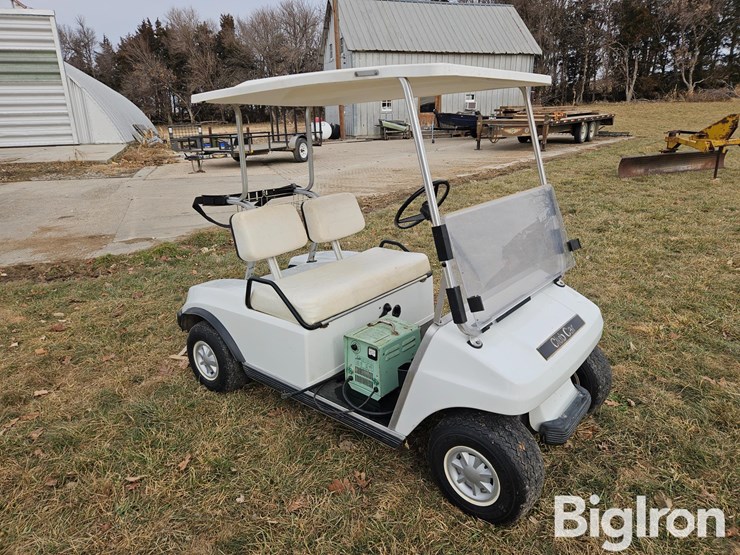 club-car-golf-cart-image-3