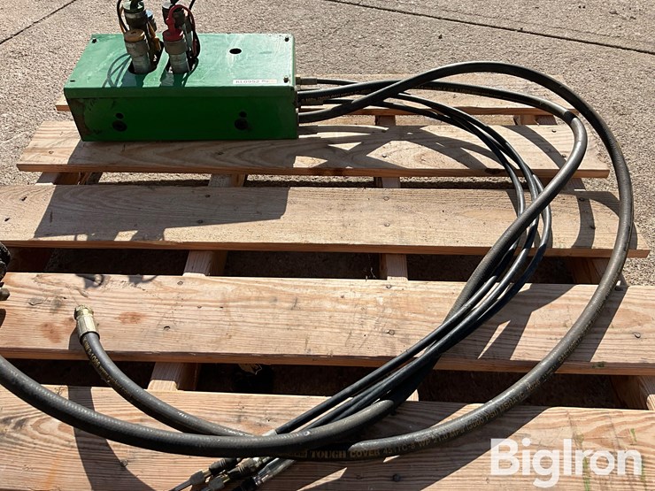 john-deere-hydraulic-loader-valve-&-joystick-control-w/-power-beyond-block-image-7