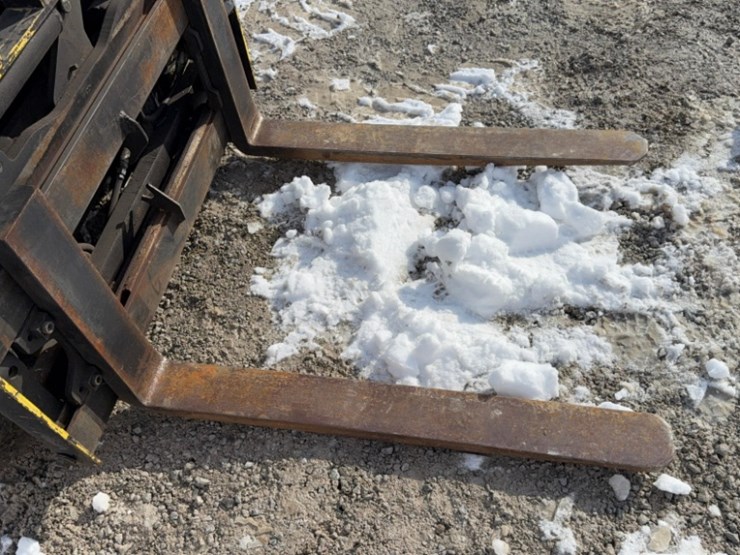 caterpillar-gp40-image-13