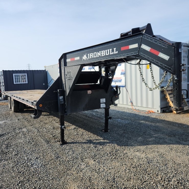 2023 Ironbull Tilt Trailer 32' gooseneck w/ 10'dovetail, remote, 12,000# winch SN#088065