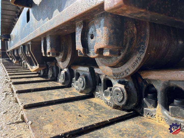 2018-caterpillar-326fl-image-11