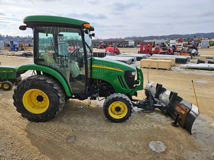 john-deere-3720-image-6
