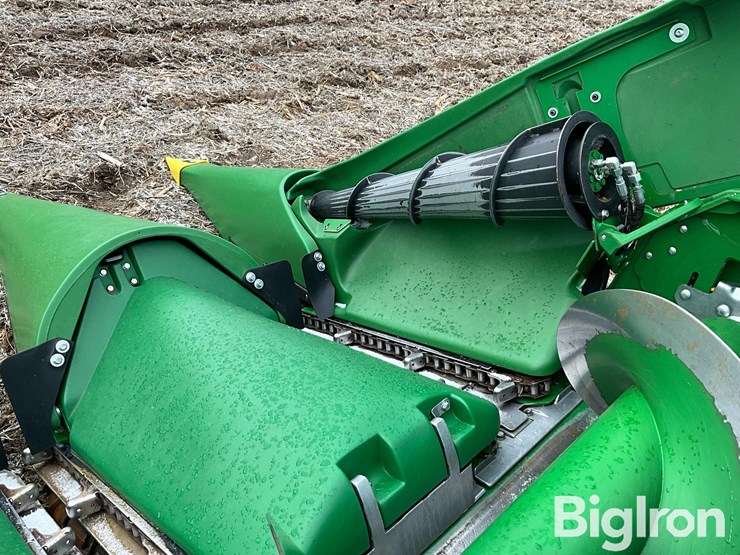 2023-john-deere-c12f-image-13