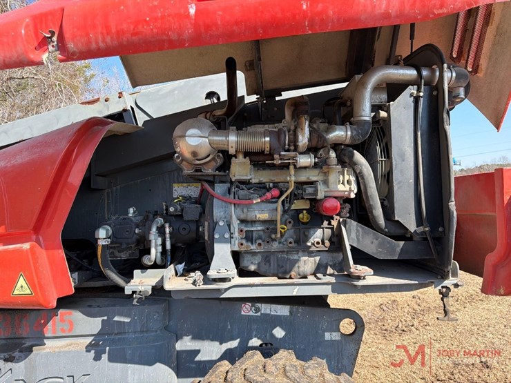 2016-skyjack-sj61t-image-12