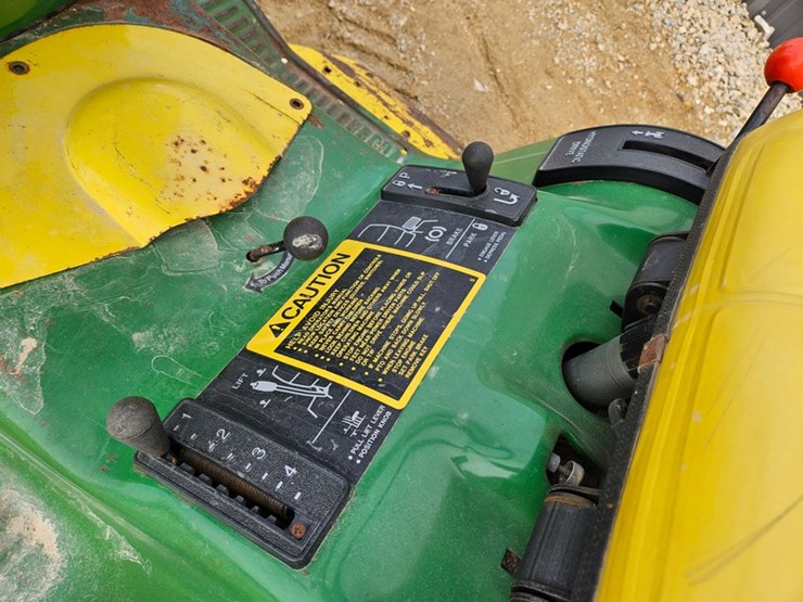 john-deere-185-image-30