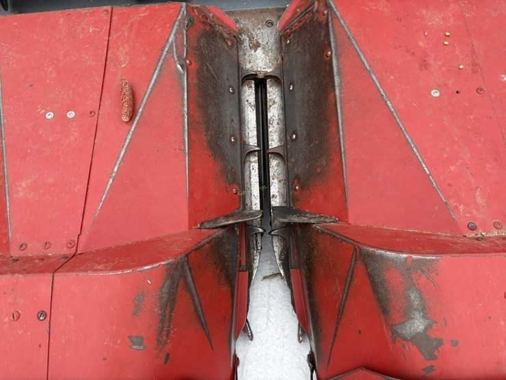 international-844-image-3